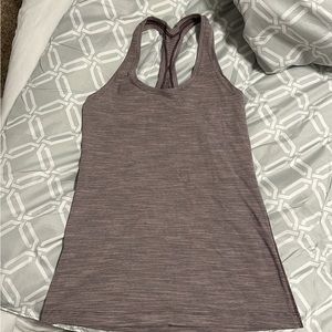 Lululemon tanktop